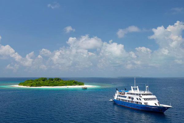 Maldives Diving and Cruise Holidays