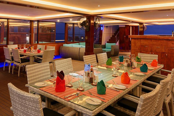 Maldives Diving and Cruise Holidays