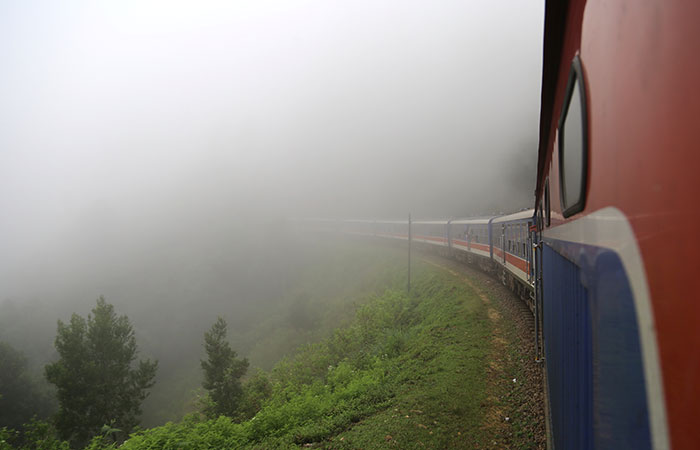 Scenic Train and Trekking Trips in Sri Lanka