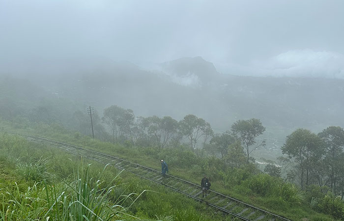 Pekoe Trail Trekking Tour with stage 12 and Bambarakanda Waterfall