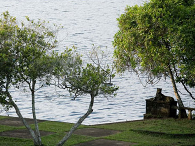 Lunuganga day tour departing from Galle