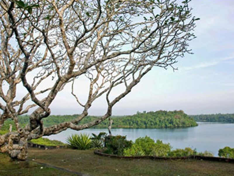 Lunuganga day tour departing from Galle