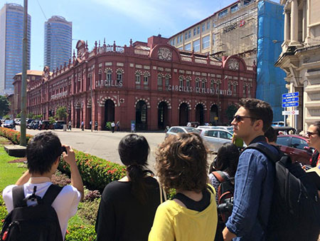 Colombo City walk, Colombo City walk Tours, Colombo walk Tours, Walk Tours in Colombo City, Street Food Tours in Colombo, Colombo food Tours, Walk Tours in Colombo, City Tours in Colombo, Colombo City experience in Sri lanka