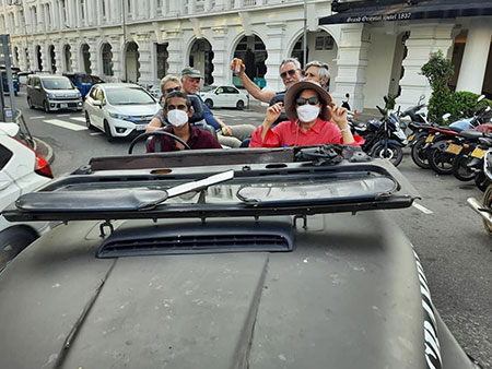 Colombo by Jeep, Colombo by Jeep Tours, Colombo Jeep Tours, Jeep Tours in Colombo City, Street Food Tours in Colombo, Colombo food Tours, Jeep Tours in Colombo, Explore Colombo by Jeep, Explore Colombo City, Colombo City Tours in Sri Lanka, City Tours in Colombo, Colombo Jeep City Tours