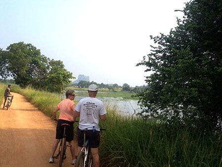 Cycling in Sigiriya, Cycling in Sri Lanka, Tours in Sri Lanka, Cycling Experience Sri Lanka, Cycle Tours Sri Lanka, Cycle Tours Sigiriya, Cycling Tour in Sri Lanka, Cycling Experience