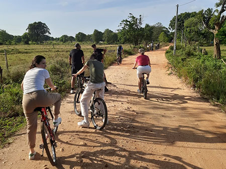 Cycling in Sigiriya, Cycling in Sri Lanka, Tours in Sri Lanka, Cycling Experience Sri Lanka, Cycle Tours Sri Lanka, Cycle Tours Sigiriya, Cycling Tour in Sri Lanka, Cycling Experience