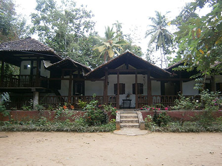 Kandyan Culture Walk with a Villager