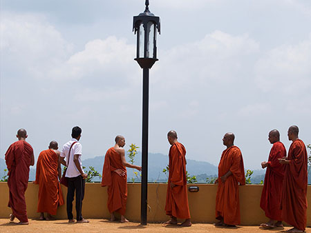 Kandyan Culture Walk with a Villager