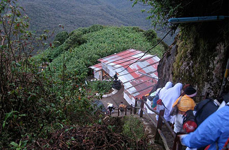 Adam's Peak Tours - Sri Lanka Adam's Peak Tours - Tours to Adam's Peak in Sri Lanka - Trips to Adam's Peak - Hiking Adam's Peak - Adam's Peak, Sri Lanka