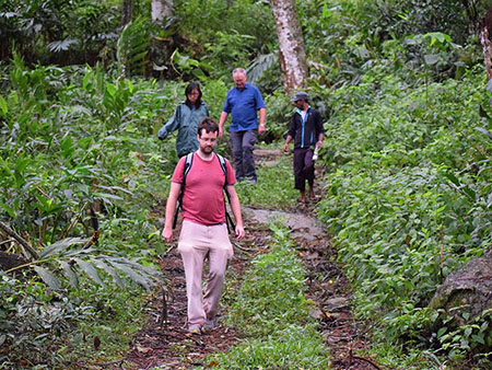 Explore a remote mountainous village in Kandy