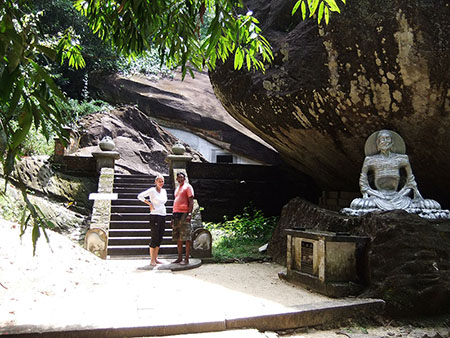 Sri Lankan's Village Life, Rain Forest Experience in Sri Lanka, Sri Lanka Home Stays, Home Stay experince in Sri Lanka, Sinharaja Rain Forest trekking, Village Experiences in Sri Lanka, Bentota