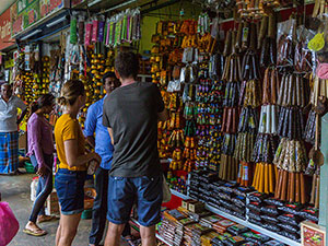 Sri Lanka & Maldives Highlights Tours