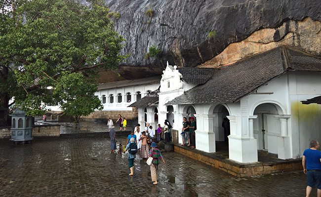 Romantic Honeymoon Holidays in Sri Lanka