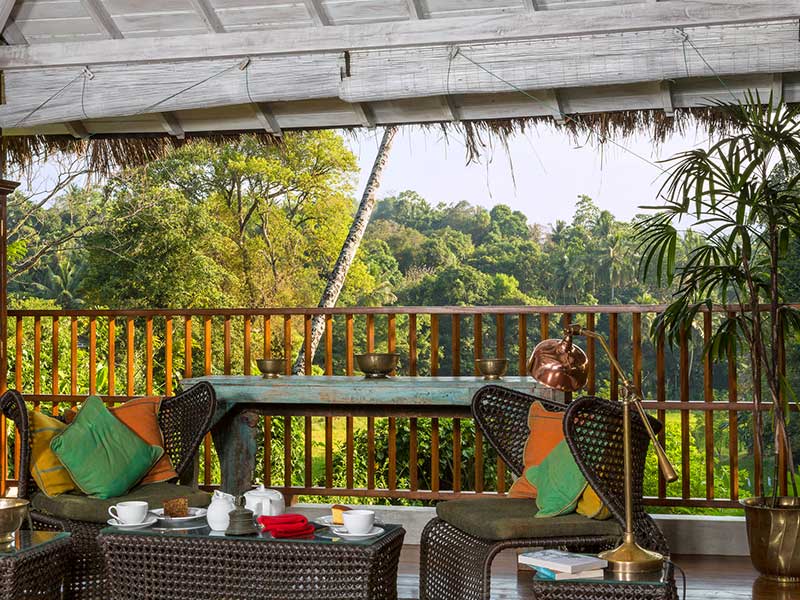 Romantic Honeymoon Vacations in Sri Lanka