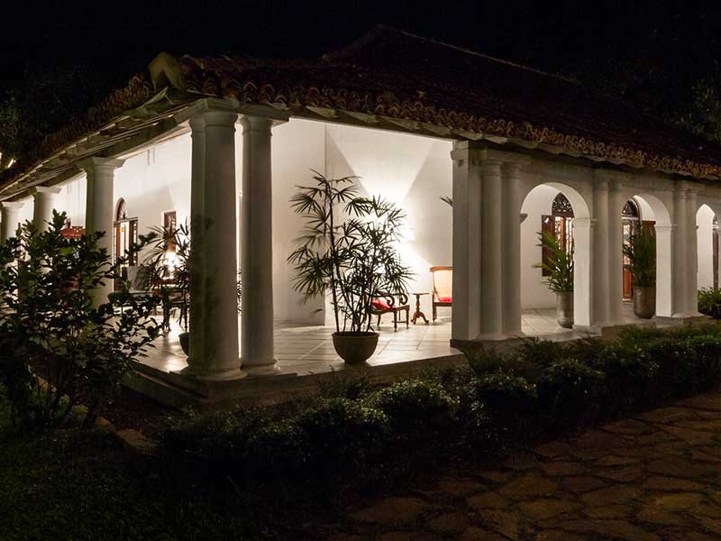 Romantic Honeymoon Vacations in Sri Lanka