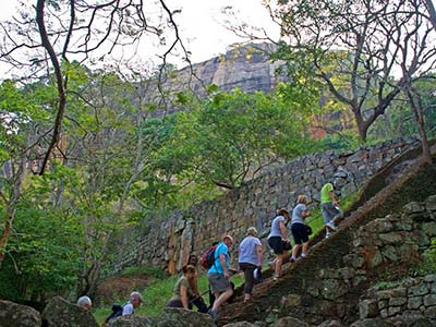 Two weeks holiday itineraries in Sri Lanka