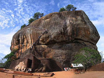 Two weeks holiday itineraries in Sri Lanka