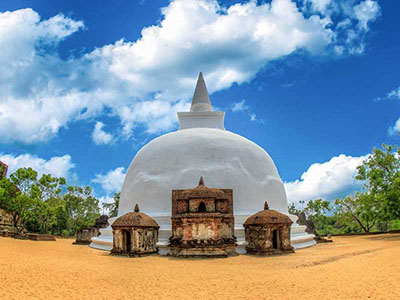 Two weeks holiday itineraries in Sri Lanka