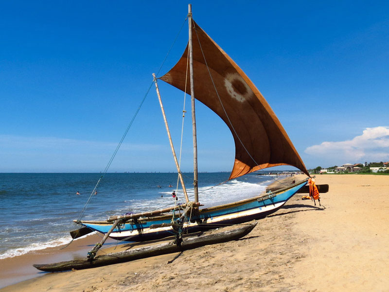 Budget Tours to Maldives and Sri Lanka