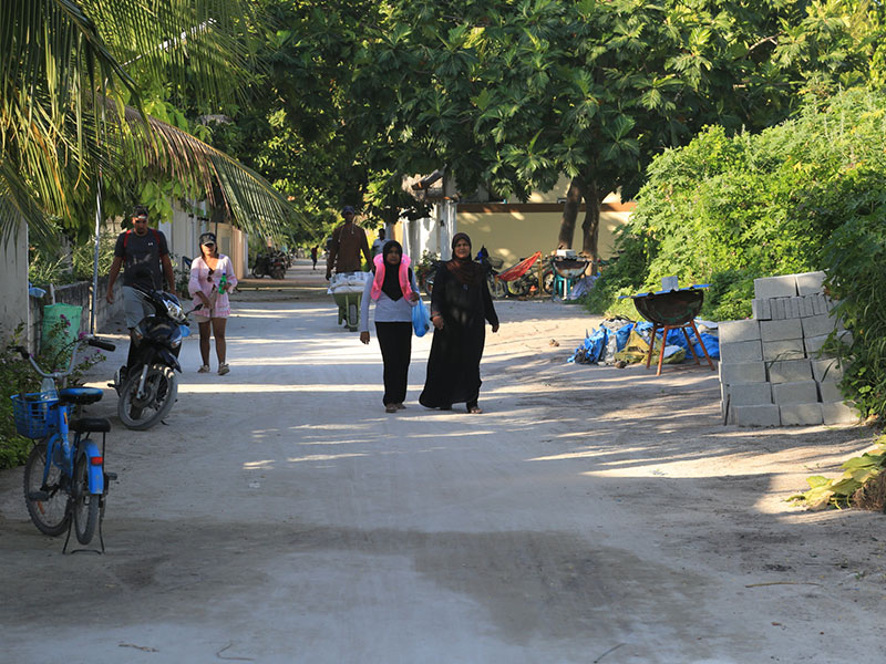 Budget Tours to Maldives and Sri Lanka