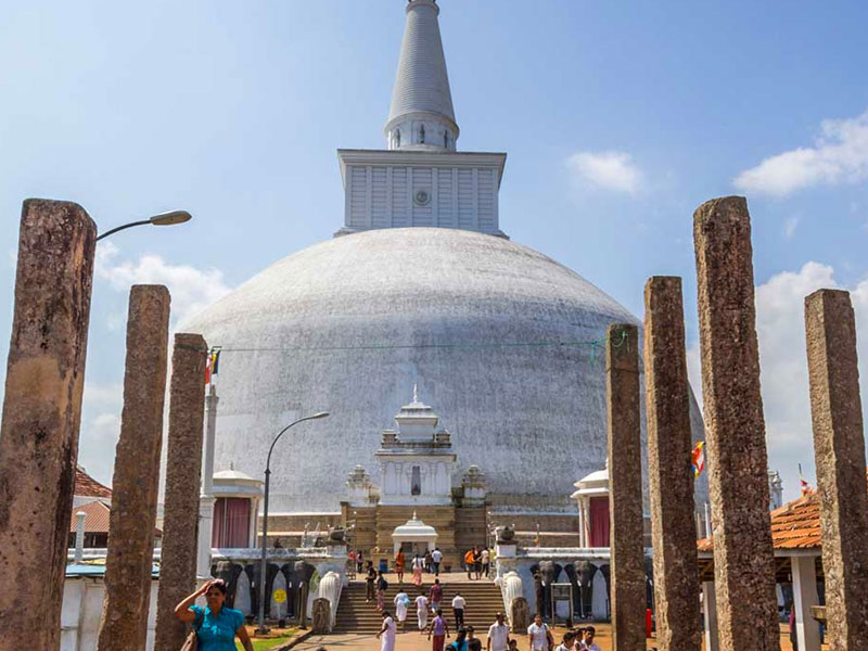 Sri Lanka two weeks itinerary